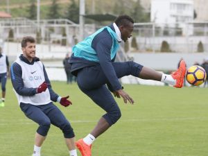 Trabzonspor’da Kadro Sıkıntısı