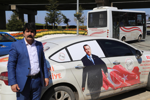 Cumhurbaşkanı Erdoğan'a Destek İçin Yola Çıkan DSP Eski Genel Başkan Adayı Özavcı, Rize'de