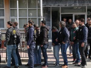 Samsun’da Uyuşturucu Operasyonu: 20 Gözaltı