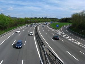 Avusturya İle Almanya Arasında Yol Ücreti Krizi