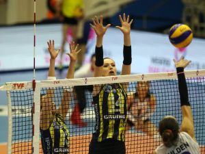 Fenerbahçe Halkbank’a Fırsat Vermedi