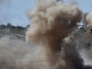 Hama’da Hastane Vuruldu