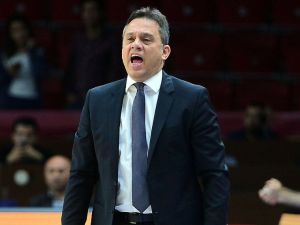 Fenerbahçe Başantrenörü: Hakemler Maçı Tekrar İzlemeli
