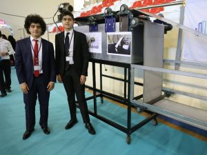 Tavuk Tüyünden Petrol Temizleme Aracı
