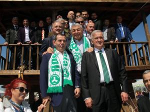Dursun Özbek Giresun Günlerine Katıldı