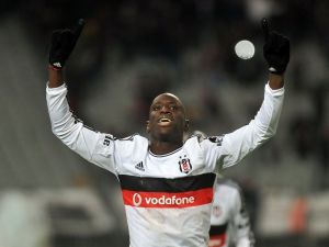 Beşiktaş Taraftarı Demba Ba’ya Kavuşuyor