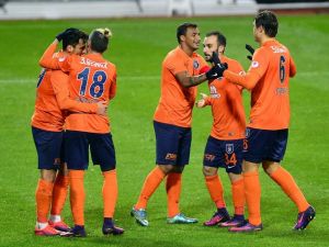 Medipol Başakşehir Rövanşı Kupada Almak İstiyor