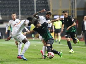 İlk Yarıda Tek Gol Var