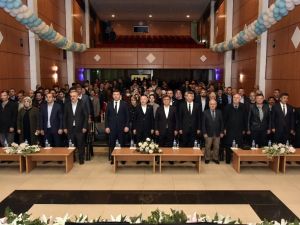 Gümüşhane’de ’Referandum Sürecinde Sistem Tartışmaları Ve Cumhurbaşkanlığı Hükümet Sistemi’ Paneli
