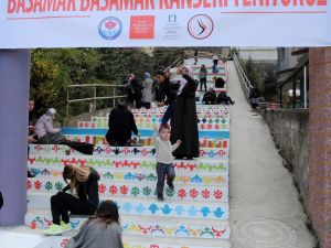 Basamak Basamak Kanseri Yendiler