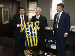 Vali Şahin’den, Aziz Yıldırım’a Ziyaret