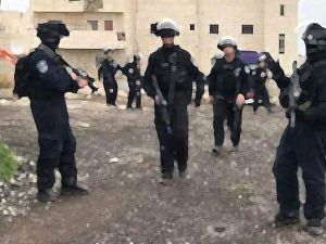 İşgal Mahkemesi Filistinli İki Çocuğa Ev Hapsi Verdi