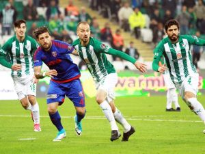 Bursaspor, Kardemir Karabükspor’a Fırsat Vermedi