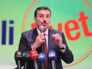 "Enflasyonlar, Devülasyonlar, Koalisyonlar Olmasın Diye Evet"
