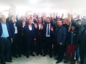 Partilerinden İstifa Edip Ak Parti’ye Katıldılar