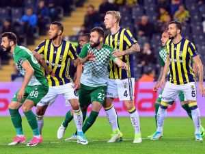 Akhisar Cephesinden Hakeme Tepki