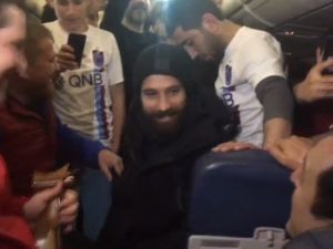 Olcay Şahan’a Uçakta Sürpriz