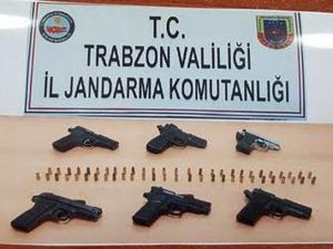 Trabzon’da Silah Kaçakçılarına Operasyon