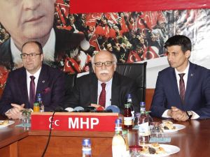 Bakan Avcı Mhp İl Başkanlığını Ziyaret Etti