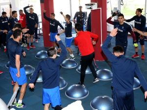 Trabzonspor, Antalyaspor Maçı Hazırlıklarına Başladı
