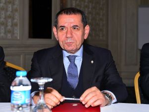 Galatasaray Divanı Basına Kapatıldı