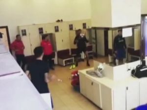 Trabzonspor’un Soyunma Odasında Futbol Şov