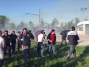 Lyonlu Holiganlar Türk Taraftarlara Saldırdı