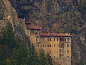 Trabzon’un Her Yanı Tarih Kokuyor