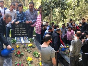 Trabzonsporlu Taraftarlar Sefa’nın Mezarını Ziyaret Etti