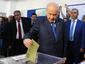 Bahçeli Oyunu Kullandı