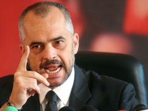 Arnavutluk’tan Flaş Açıklama: Kosova İle Birleşebiliriz
