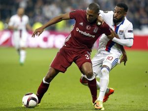 Beşiktaş İlk Peşinde