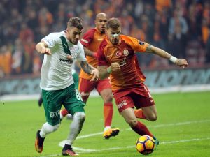 80 Bin Euro’luk Alacağını Bıraktı