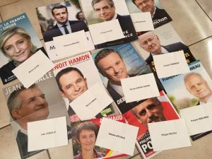 Fransa’da Oy Pusulalarının Seçmenlere Dağıtımına Başlandı