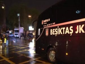 Takımlar Vodafone Arena’ya Geldi