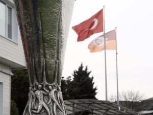 Galatasaray’dan Beşiktaş’a Gönderme