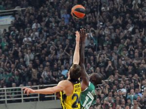 Fenerbahçe, Final-four’a Yakın