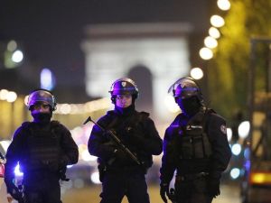 Paris Saldırganının Kimliği Açıklandı
