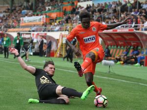 Alanyaspor’u Osmanlı Durdurdu