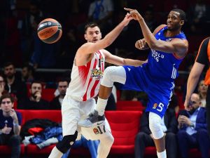 Anadolu Efes Seride Öne Geçmek İstiyor