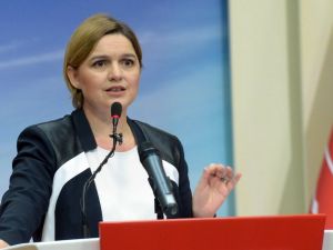 Chp’den Hdp’li Vekillerin Tutukluluğuna Sert Eleştiri