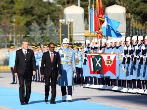Erdoğan Somalili Mevkidaşını Resmi Törenle Karşıladı