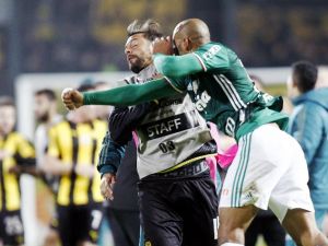 Melo Yine Yaptı Yapacağını