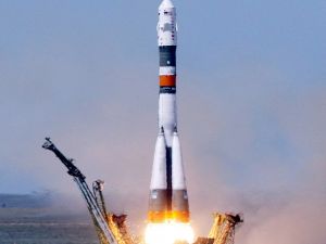 Soyuz’un Kalkışı Ertelendi