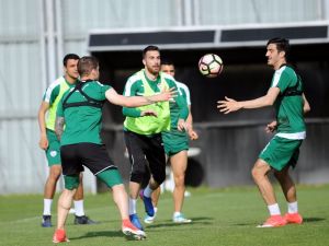 Bursaspor’da Neşeli Antrenman