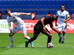 Akhisar Çıkışa Geçti