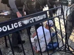 Esirlere Destek Gösterisine Bile Tahammül Edemediler