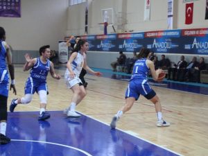 Bornova Beckerspor Tur Atladı