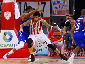 Anadolu Efes’ten Veda