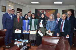 Rize'de "Milli Birlik ve Kahramanlık" Konulu Kitap Okuma Yarışması Ödül Töreni Düzenlendi